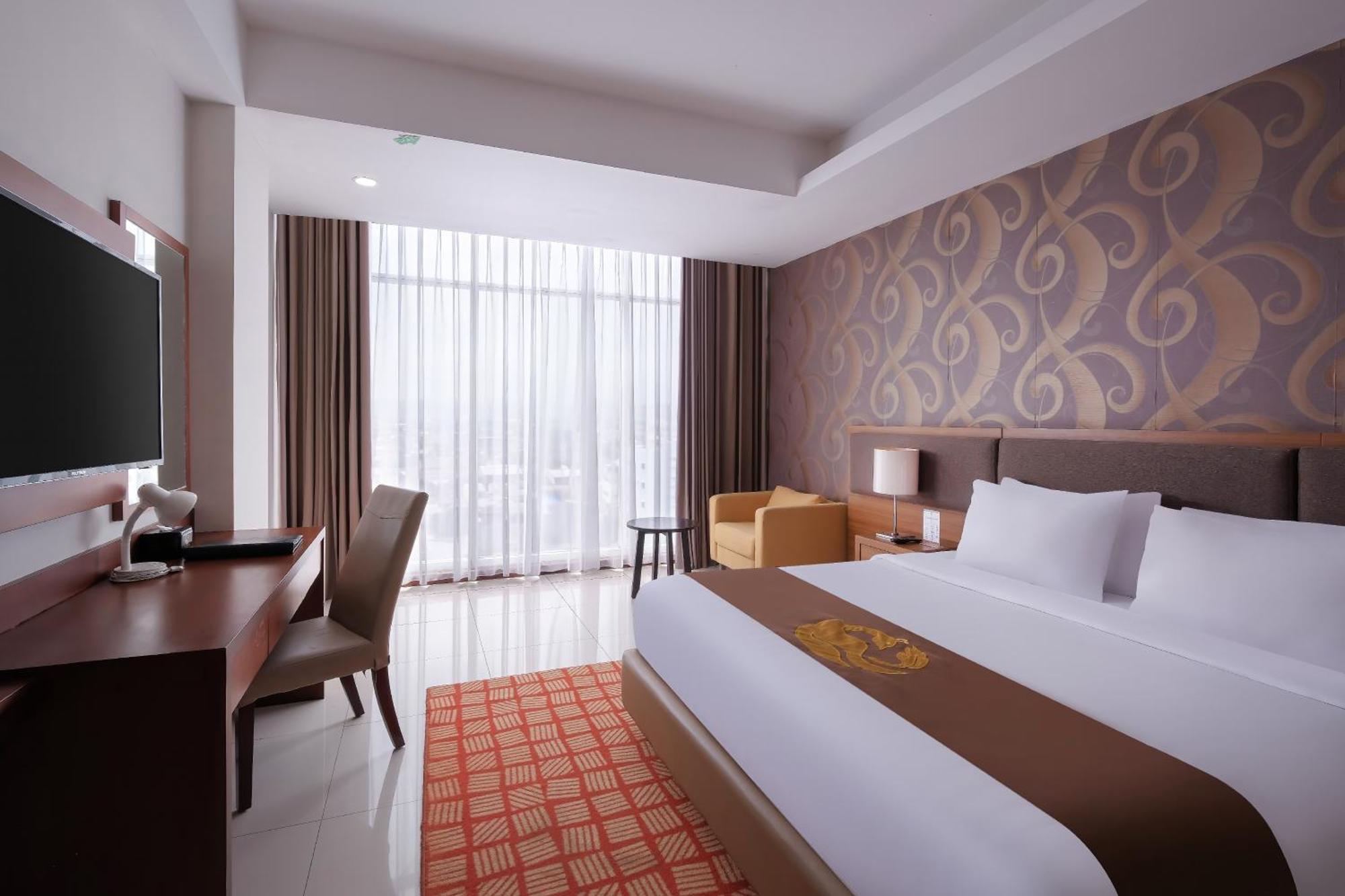 Gets Hotel Semarang Exterior photo